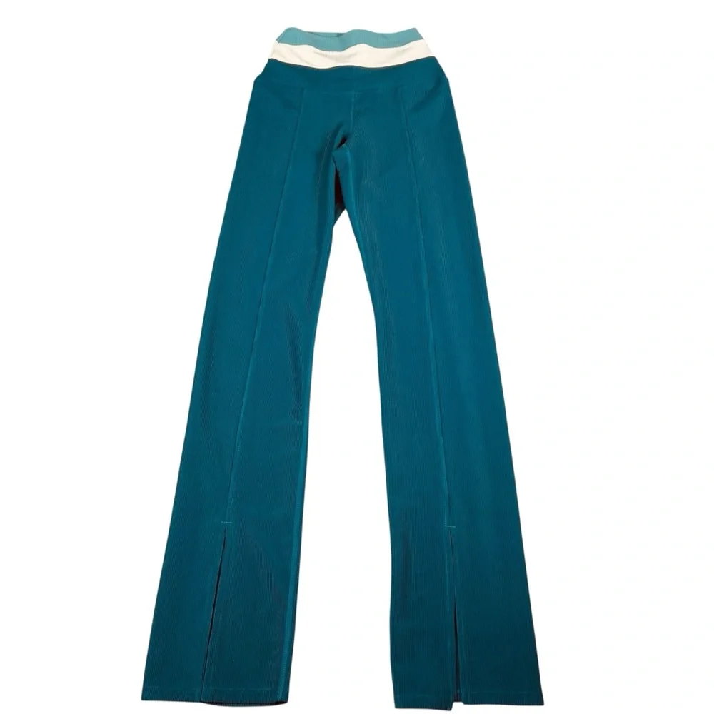 Beach Riot Sport Amafli Ribbed Colorblock Leggings - Picture 3 of 9
